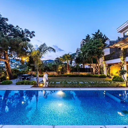 Luxury With Private Pool In Bodrum